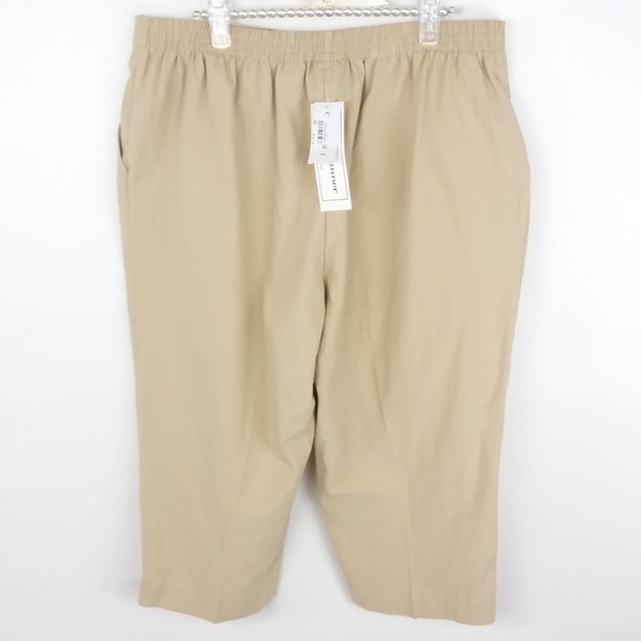 Alfred Dunner Capris Pants Khaki NWT -29 - Picture 3 of 4